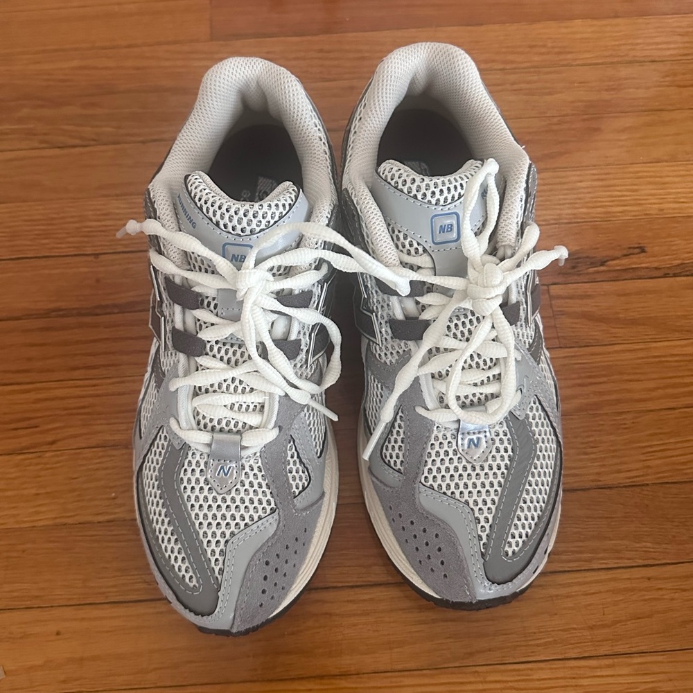 New Balance 1906 Utility 7.5 Women NWT